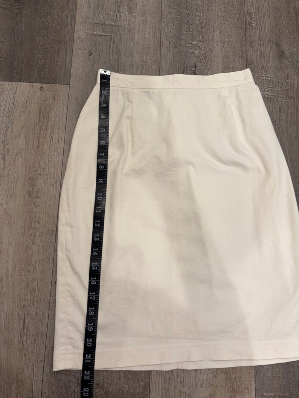 Michael Kors | White  Pencil Skirt Size 6 High Waisted Minimal Chic - Picture 3 of 7